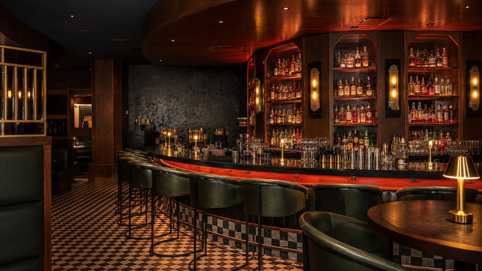 Moody cocktail bar and dining room at Fioretta in Chicago
