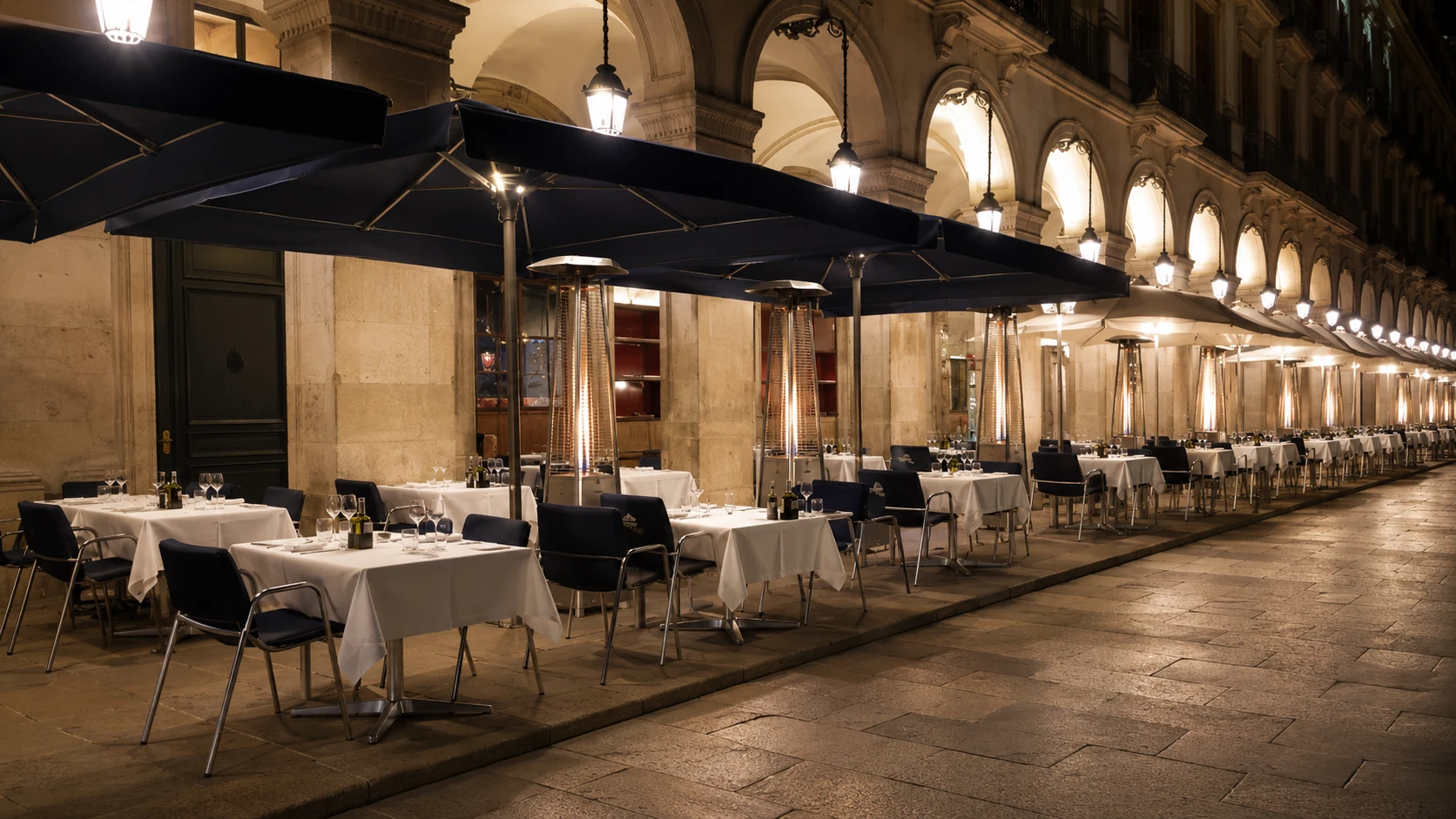 Viana Barcelona meat course with sauce and vegetables